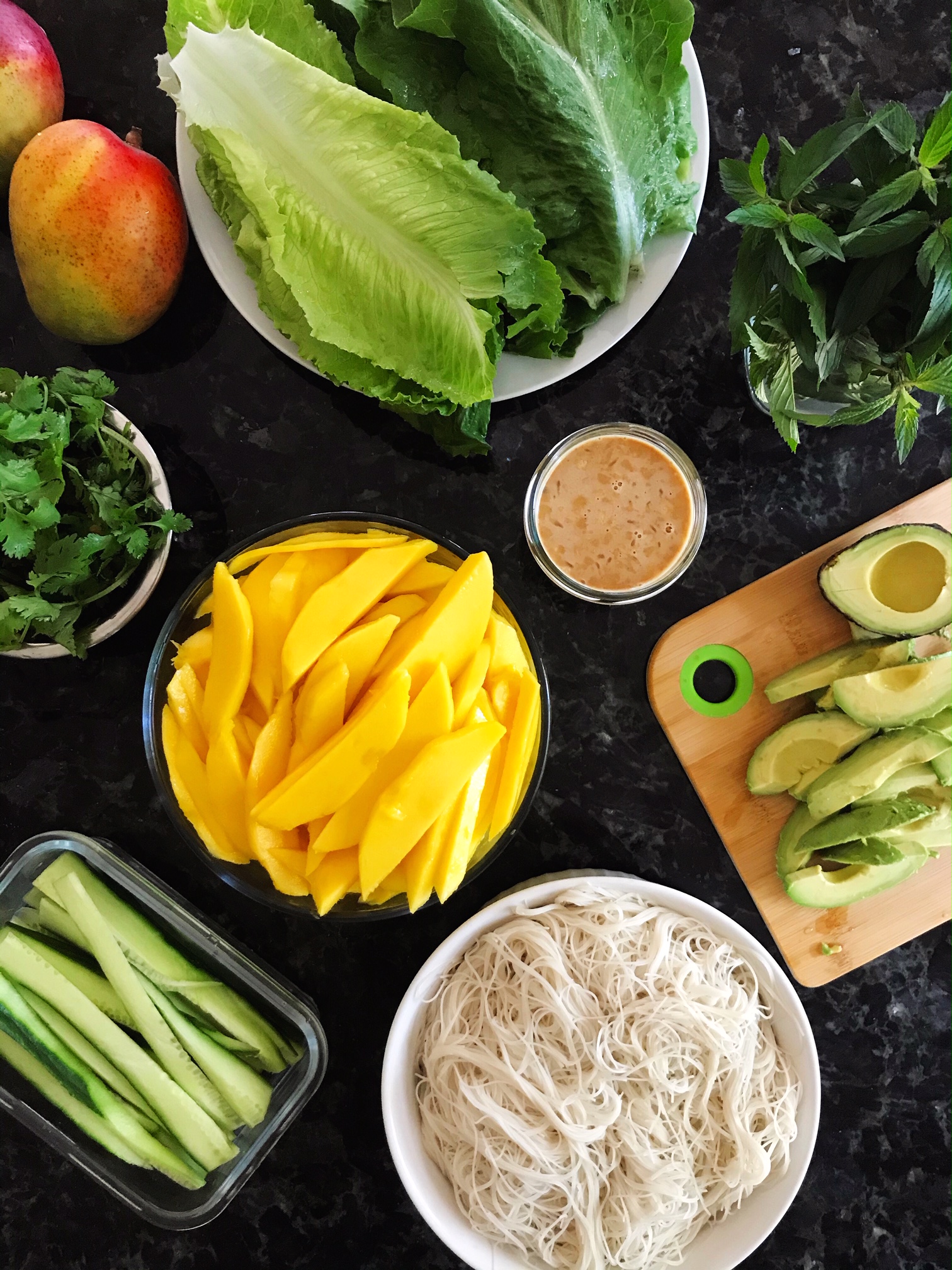You are currently viewing MANGO LETTUCE WRAPS + SIMPLE THAI PEANUT SAUCE